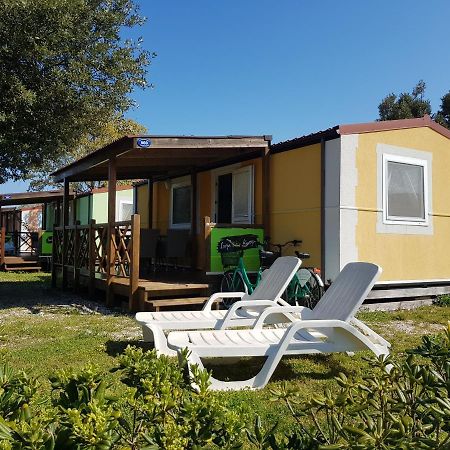 Naturist Mobile Homes Eden In Fkk Ulika Porec Esterno foto