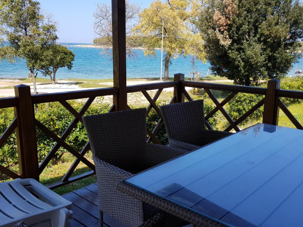 Naturist Mobile Homes Eden In Fkk Ulika Porec Esterno foto