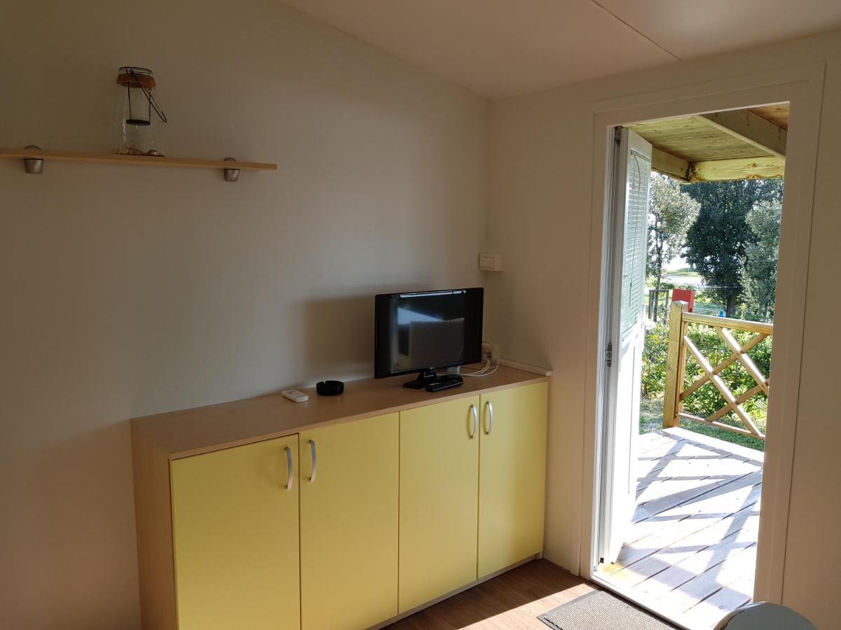Naturist Mobile Homes Eden In Fkk Ulika Porec Esterno foto