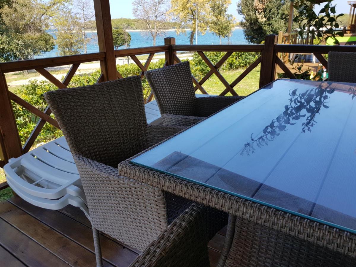 Naturist Mobile Homes Eden In Fkk Ulika Porec Esterno foto