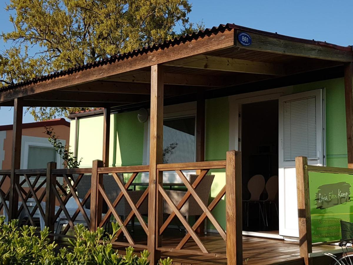 Naturist Mobile Homes Eden In Fkk Ulika Porec Esterno foto
