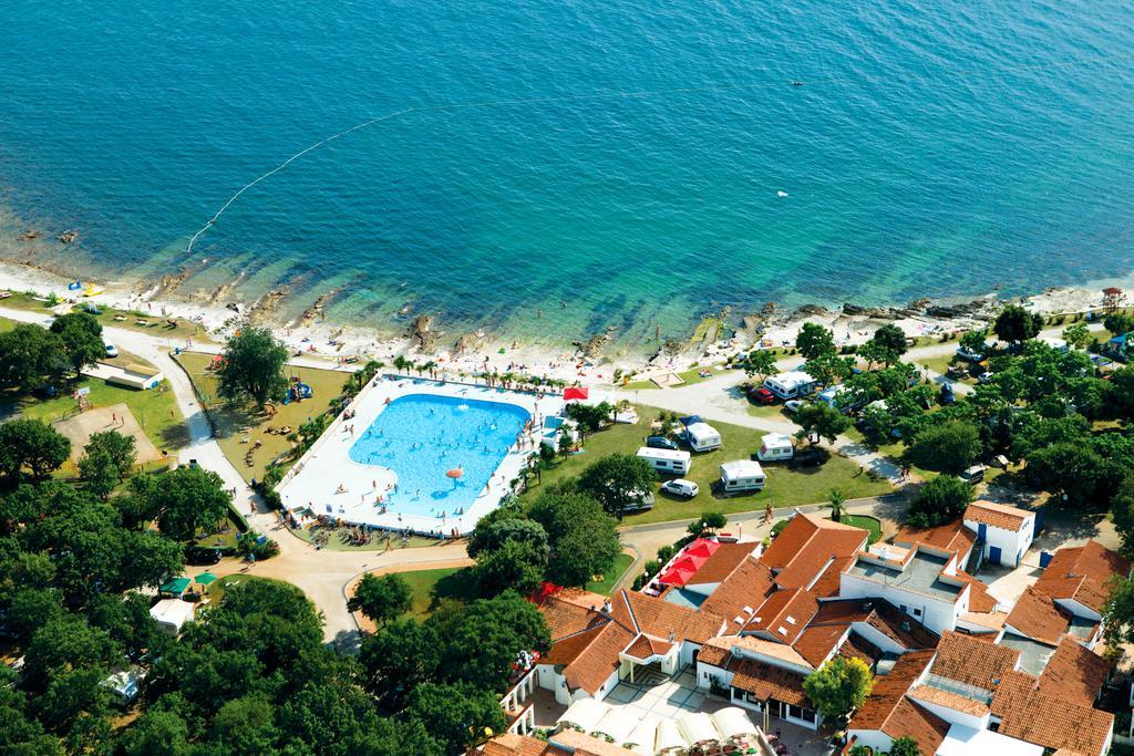 Naturist Mobile Homes Eden In Fkk Ulika Porec Esterno foto