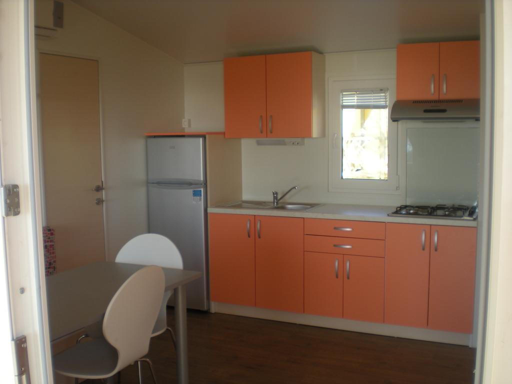 Naturist Mobile Homes Eden In Fkk Ulika Porec Camera foto